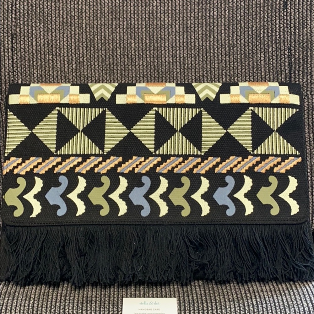 Stella and Dot Clutch